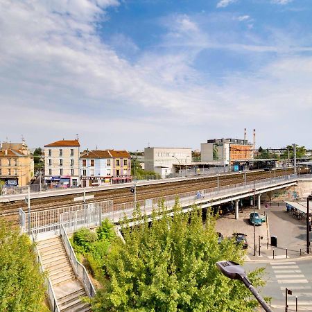 Au Pied De La Gare Aux Portes De Paris Vitry-sur-Seine Εξωτερικό φωτογραφία
